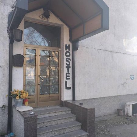 Hostel Yolo Белград Екстериор снимка